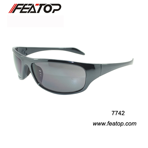 Sport sunglasses 7742