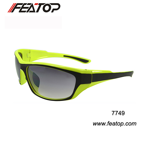 Sport sunglasses 7747